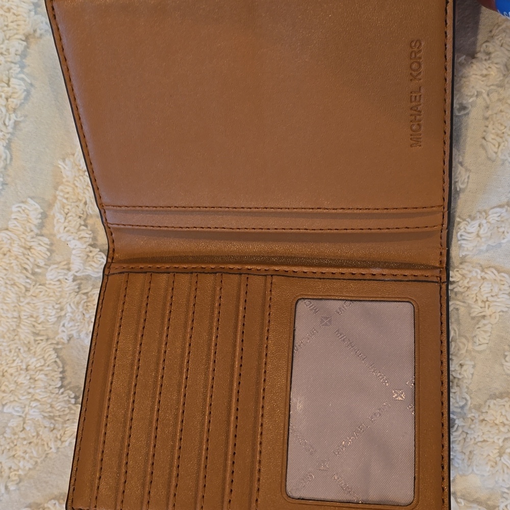 Michael Kors Monogram Passport/Card Holder - Picture 2 of 7